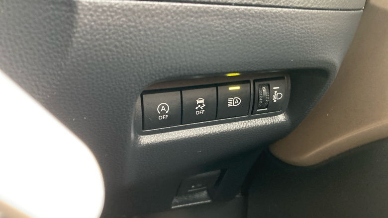 Toyota Aygo X 1.0 VVT-i Edge 5dr Petrol Hatchback